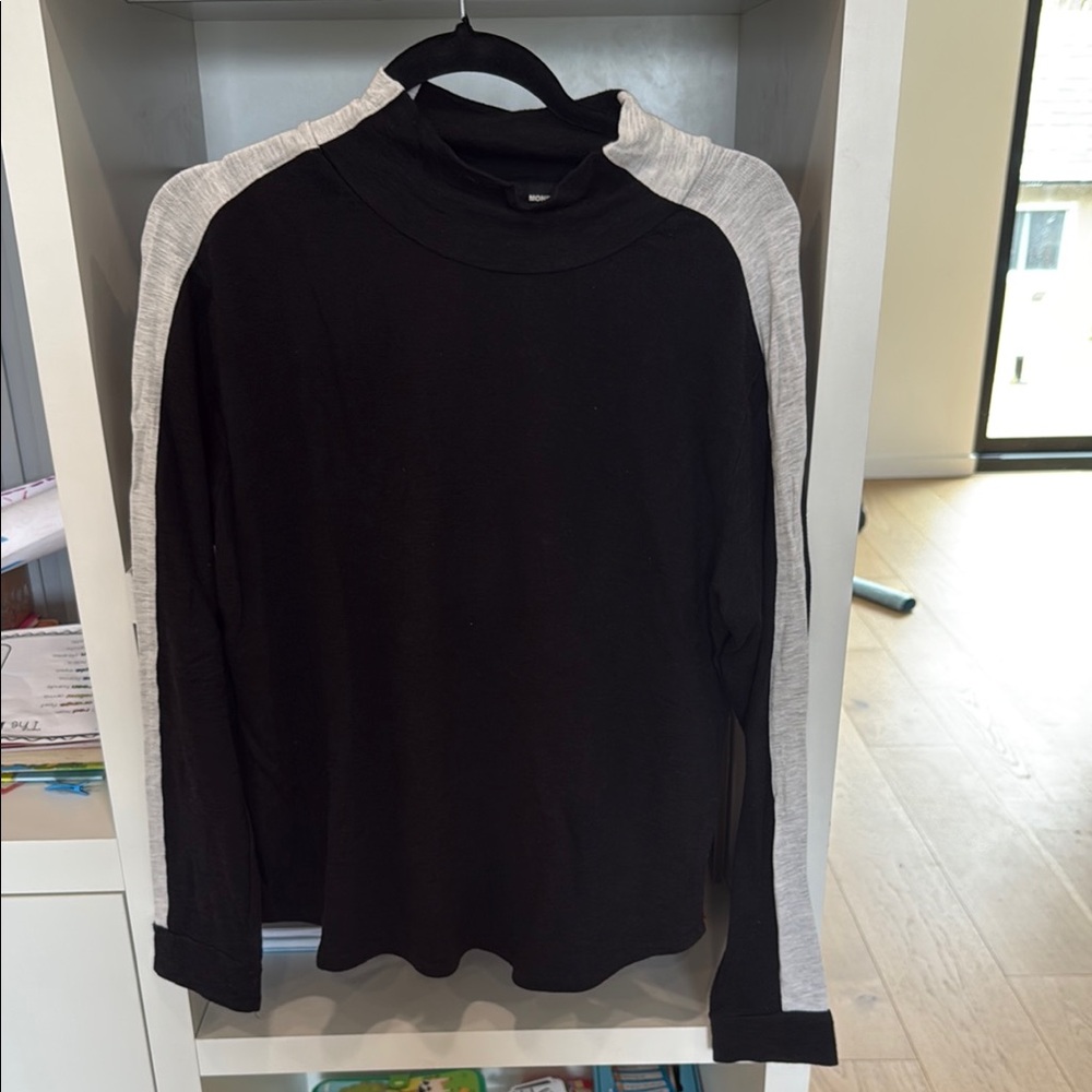 Monrow Sweater